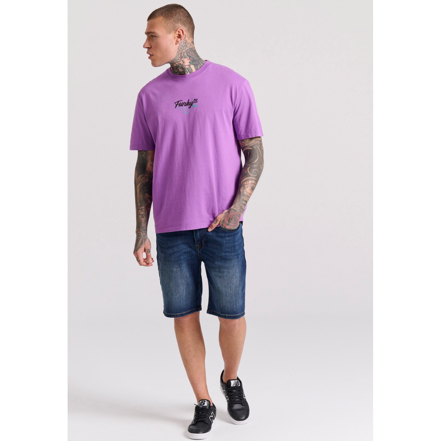 Relaxed fit t-shirt με surf τύπωμα στην πλάτη