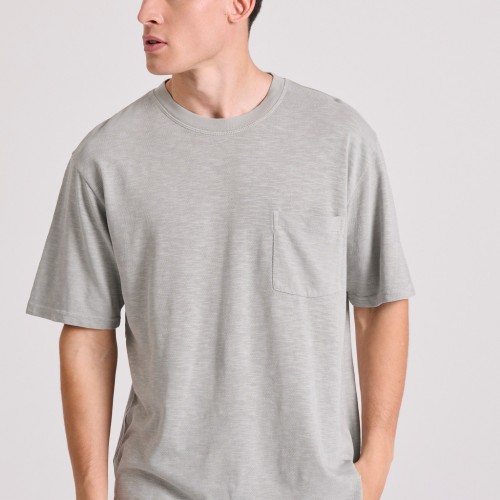 Relaxed fit t-shirt με τσέπη στο στήθος