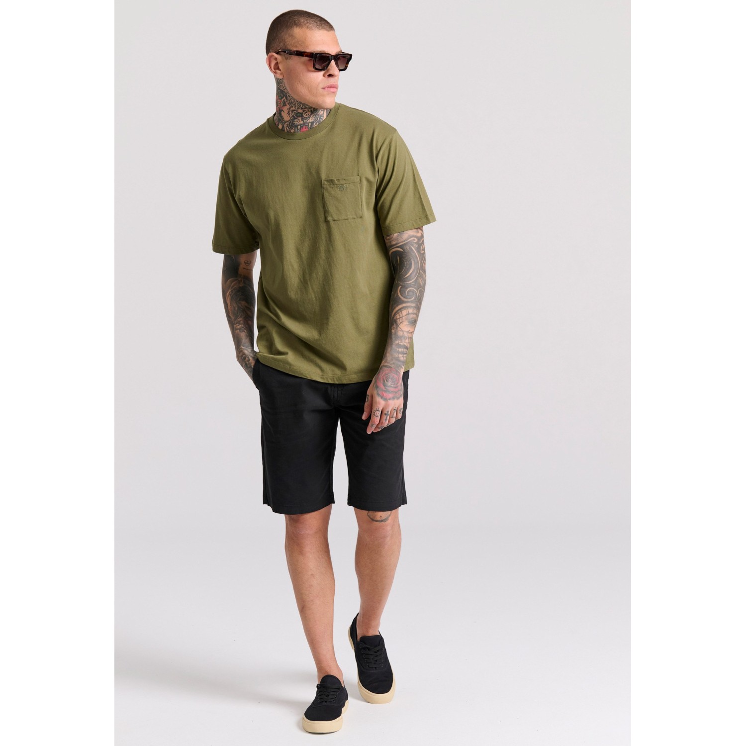 Relaxed fit t-shirt με τσέπη στο στήθος