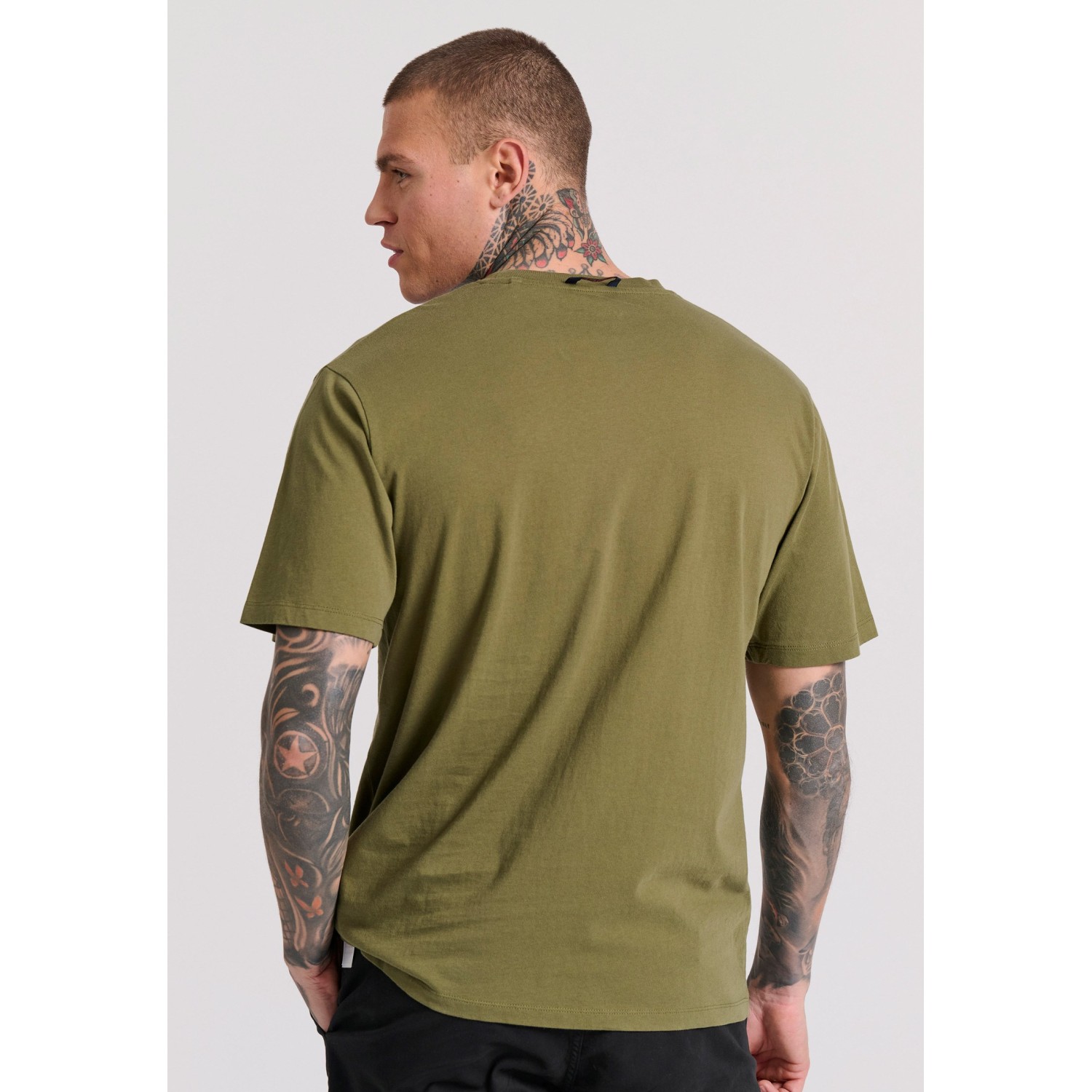 Relaxed fit t-shirt με τσέπη στο στήθος