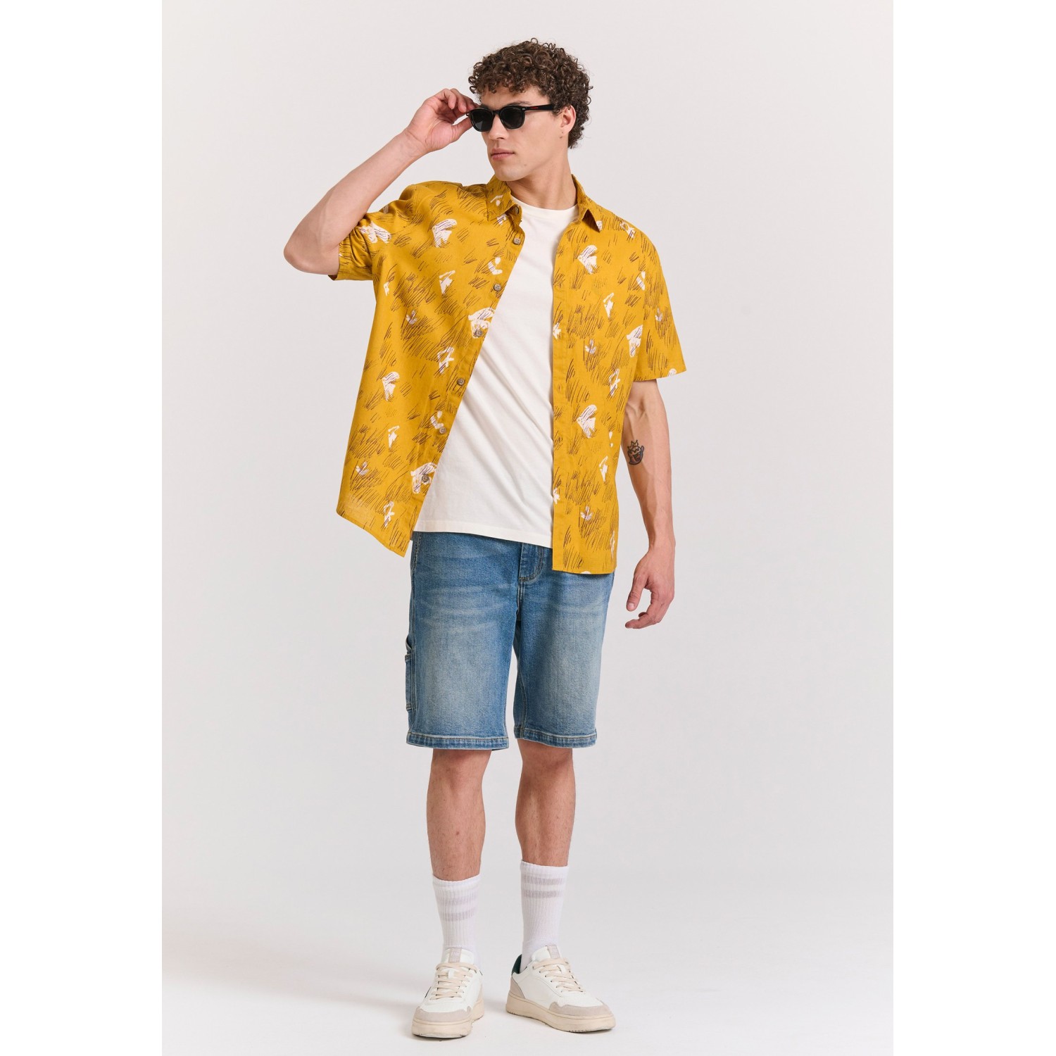 Relaxed linen blend πουκάμισο με all over τύπωμα