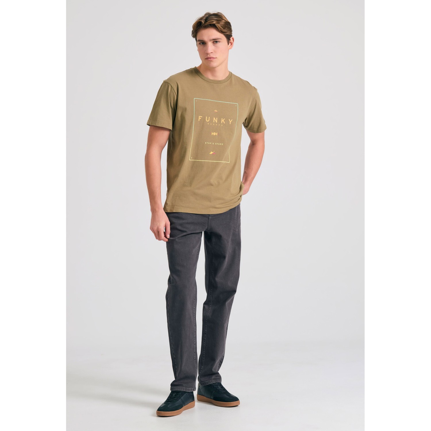 Relaxed tapered fit garment dyed τζιν παντελόνι