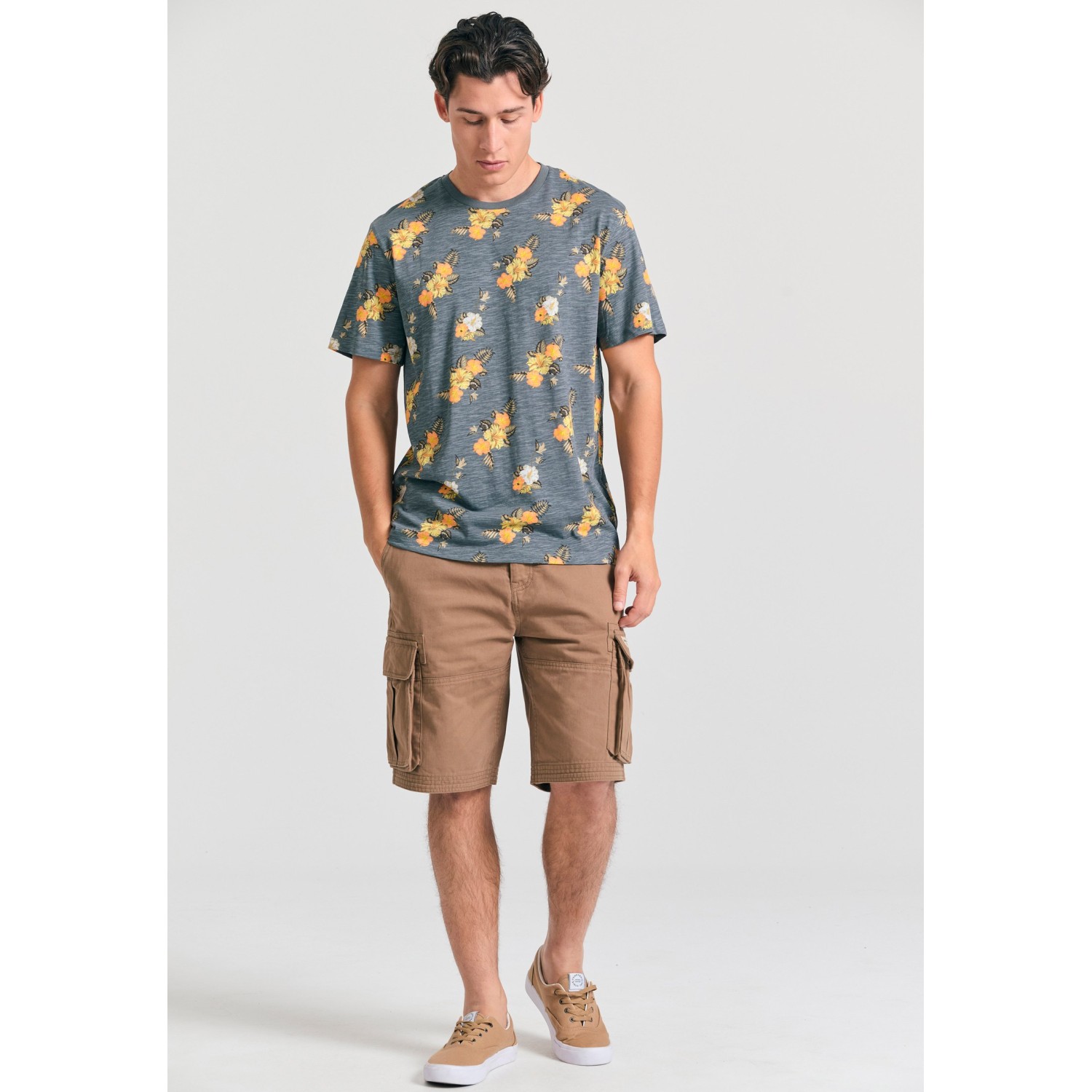T-shirt με all over τύπωμα