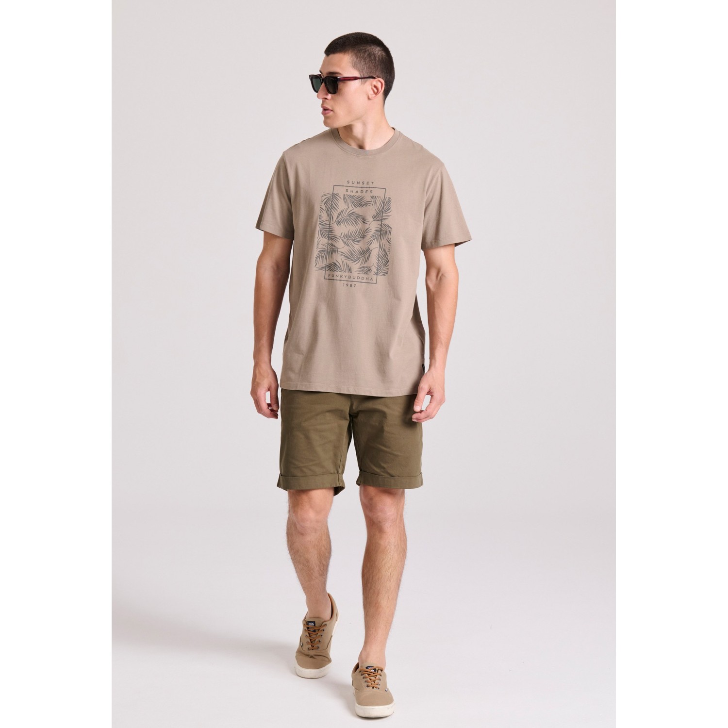 T-shirt με botanic frame τύπωμα