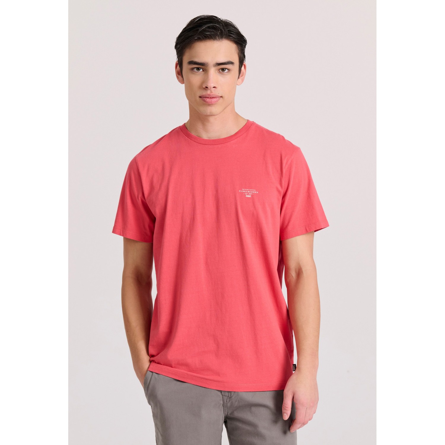 T-shirt με branded τύπωμα - The essentials