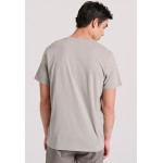 T-shirt με branded τύπωμα - The essentials T-shirt με branded τύπωμα - The essentials
