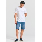 T-shirt με branded τύπωμα στο στήθος