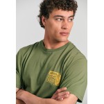 T-shirt με branded τύπωμα στο στήθος Garage 55.