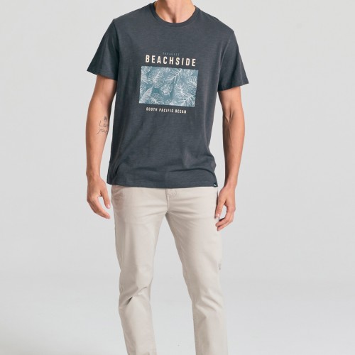 T-shirt με frame τύπωμα στο στήθος Garage 55.