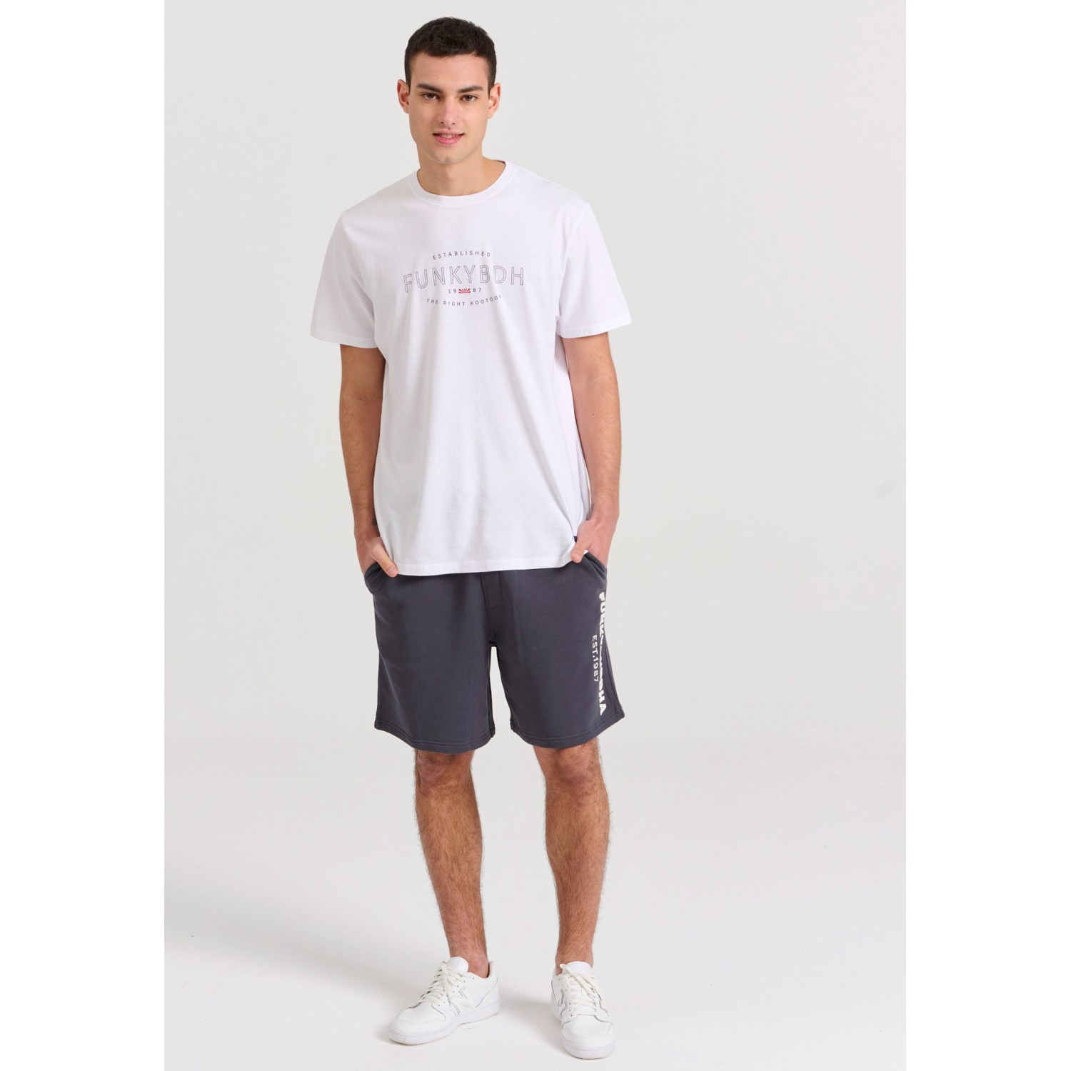 T-shirt με Funky Buddha τύπωμα