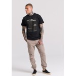 T-shirt με minimal branded τύπωμα T-shirt με minimal branded τύπωμα