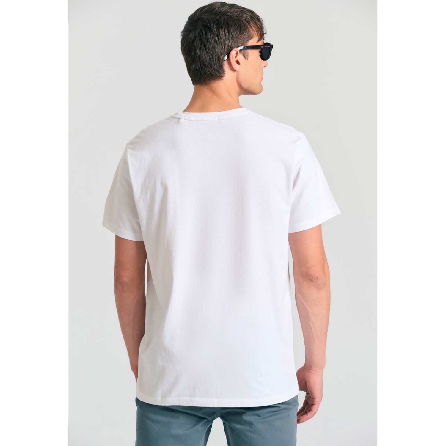 T-shirt με minimal τύπωμα Garage 55.