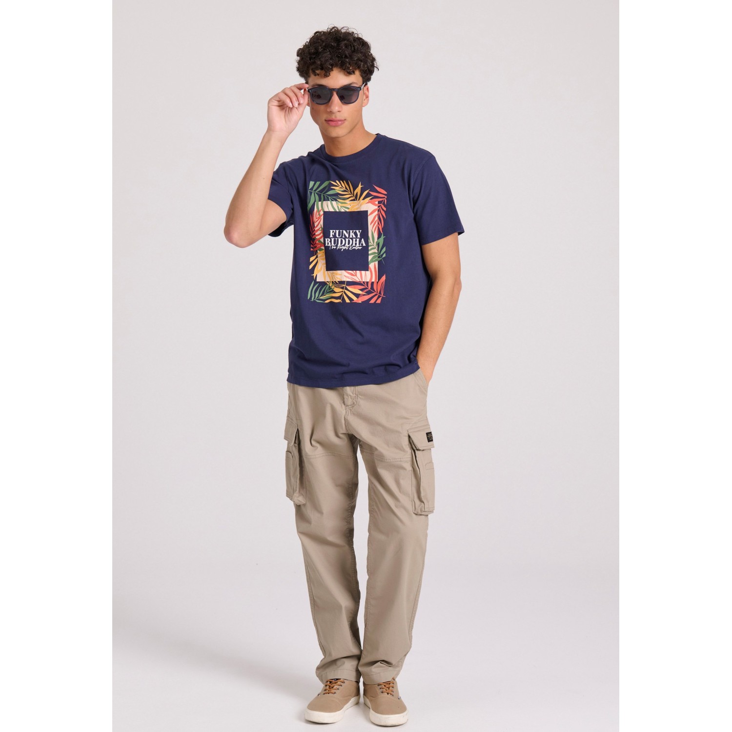 T-shirt με tropical frame τύπωμα