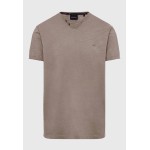 T-shirt με λαιμό henley και raw cuts - The essenti
