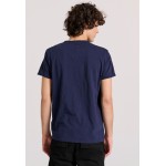 T-shirt με λαιμό henley και raw cuts - The essenti