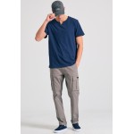 T-shirt με λαιμό henley και raw cuts - The essenti T-shirt με λαιμό henley και raw cuts - The essenti