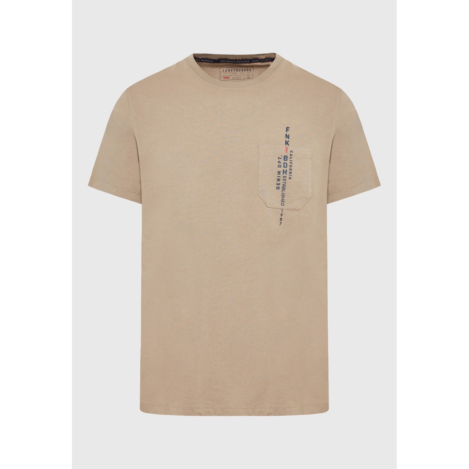 T-shirt με τύπωμα και τσέπη στο στήθος