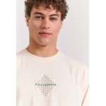 T-shirt με τύπωμα στο στήθος