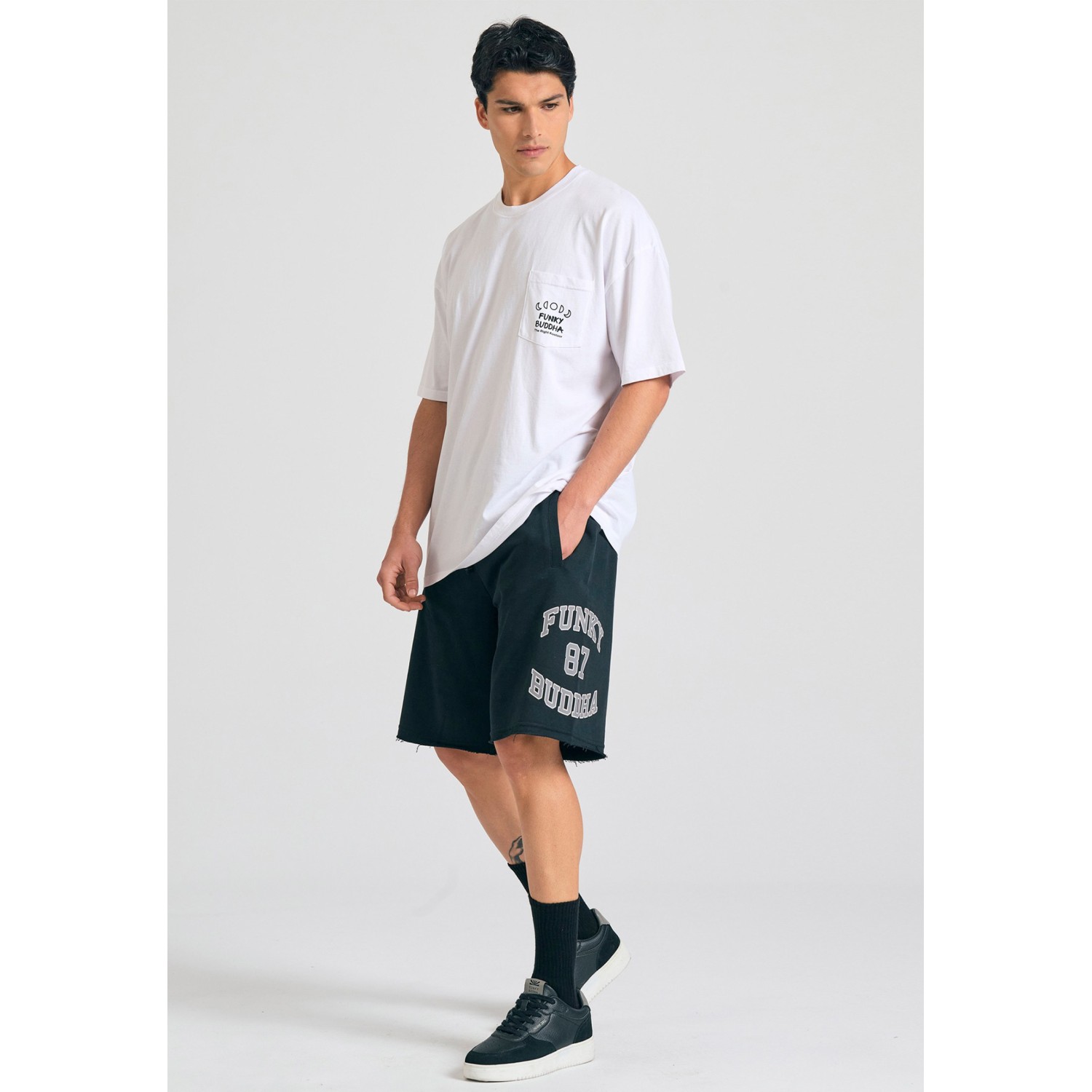 Wide leg fit αθλητική βερμούδα με branded τύπωμα