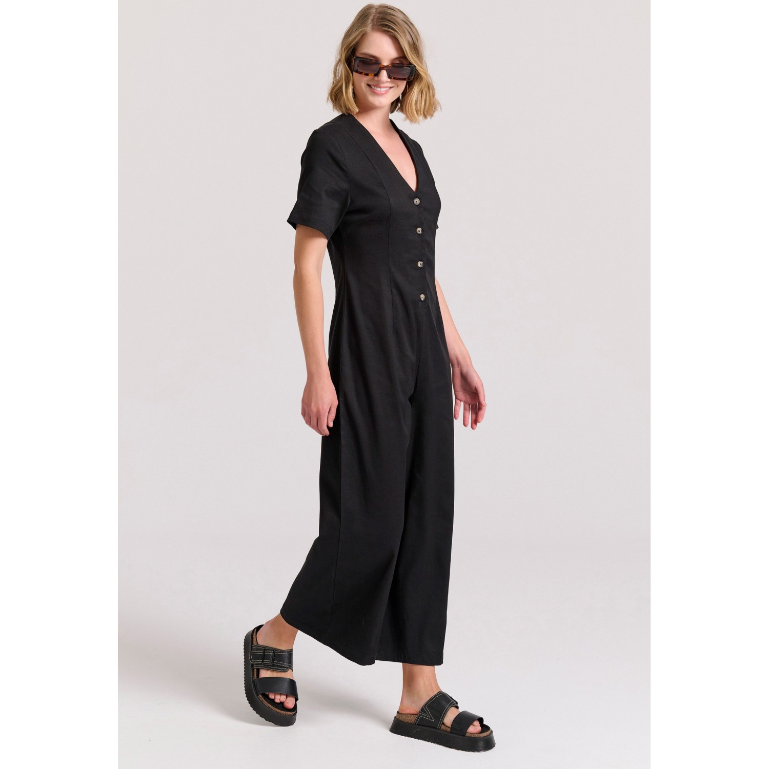 Wide leg fit ολόσωμη φόρμα από lyocell Wide leg fit ολόσωμη φόρμα από lyocell