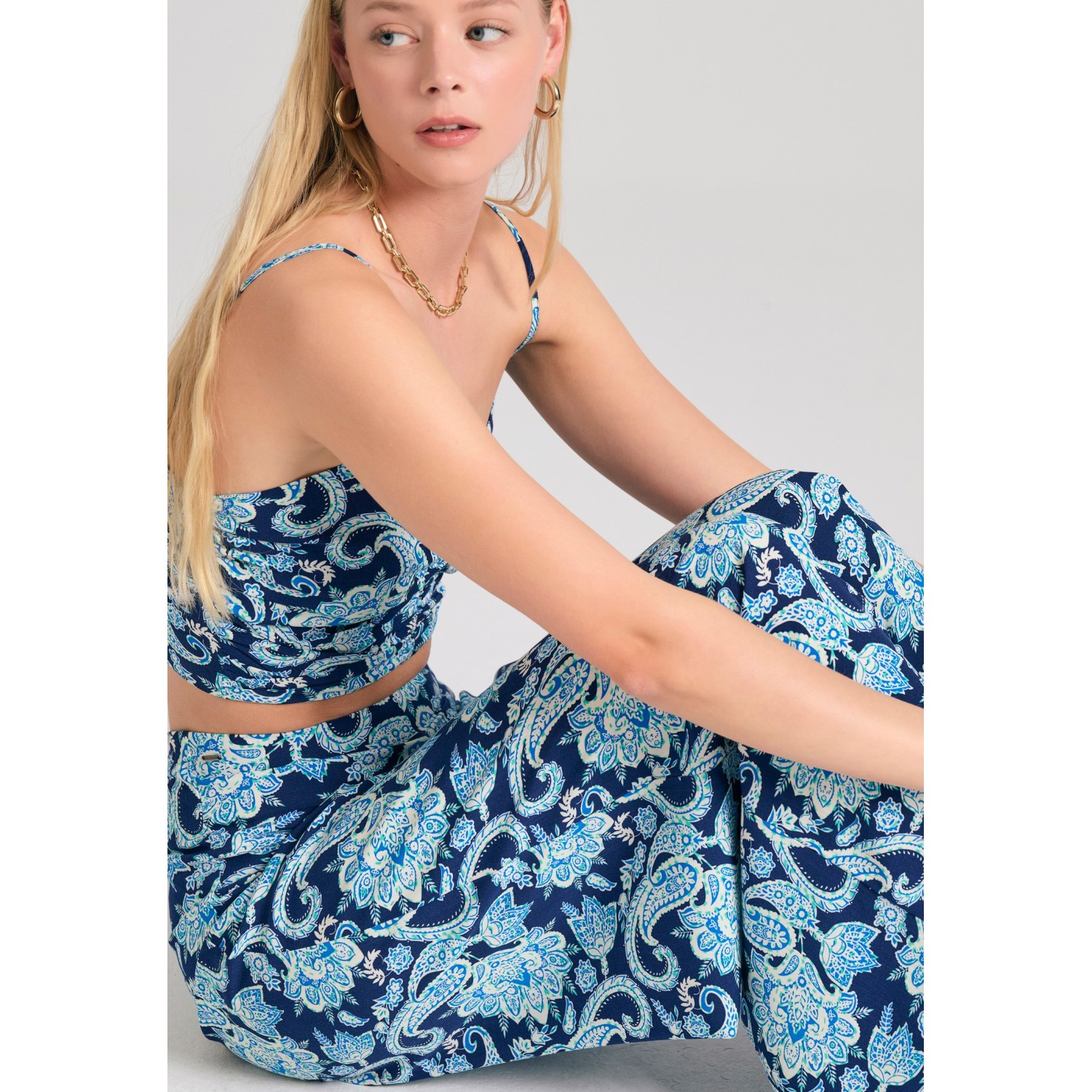 Wide leg εμπριμέ παντελόνα από βισκόζη