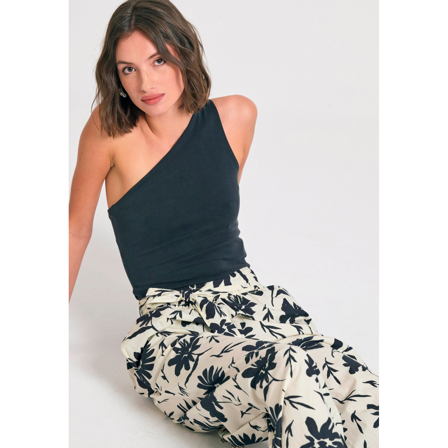 Wide leg εμπριμέ παντελόνα με exotic τύπωμα