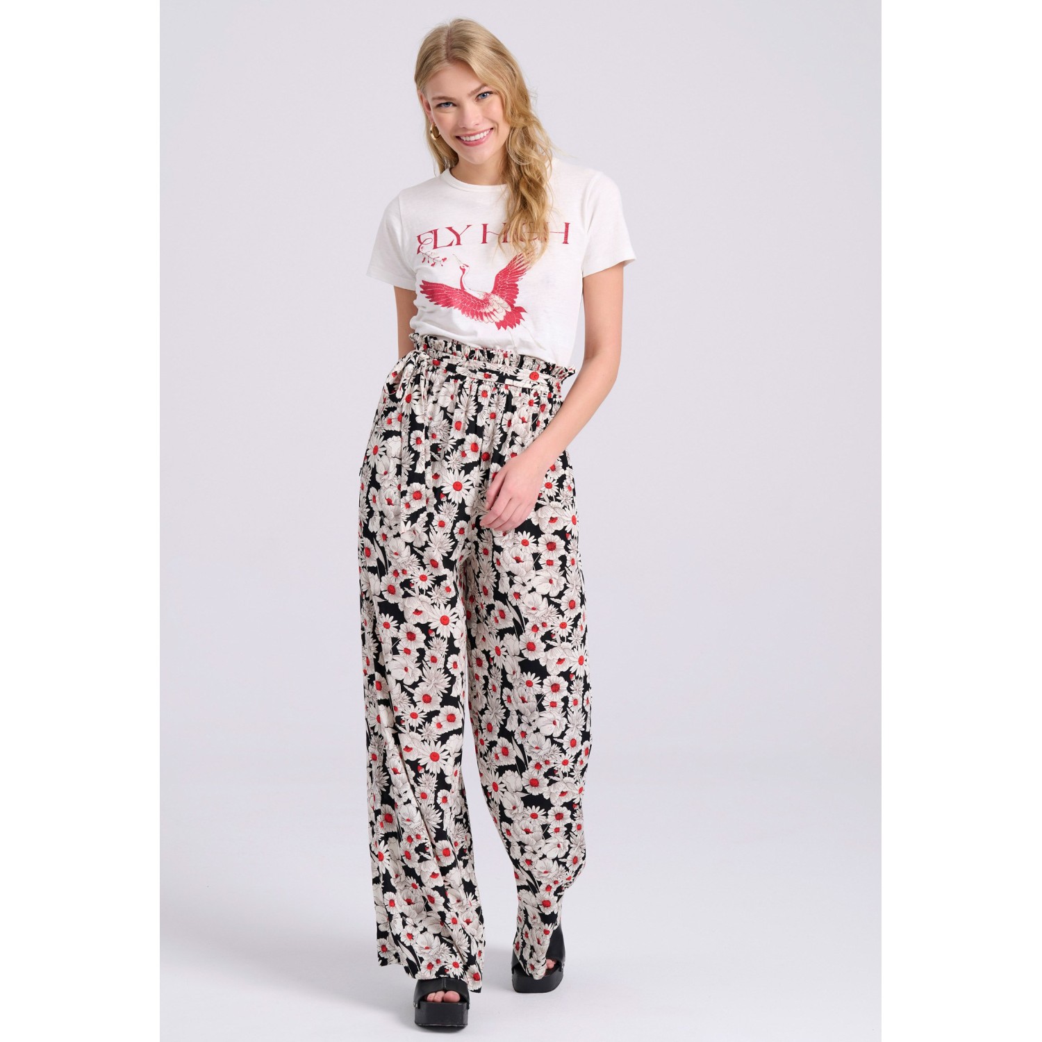 Wide leg εμπριμέ παντελόνα σε boho look