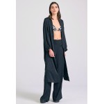Wide leg παντελόνα σε ζακάρ ύφανση