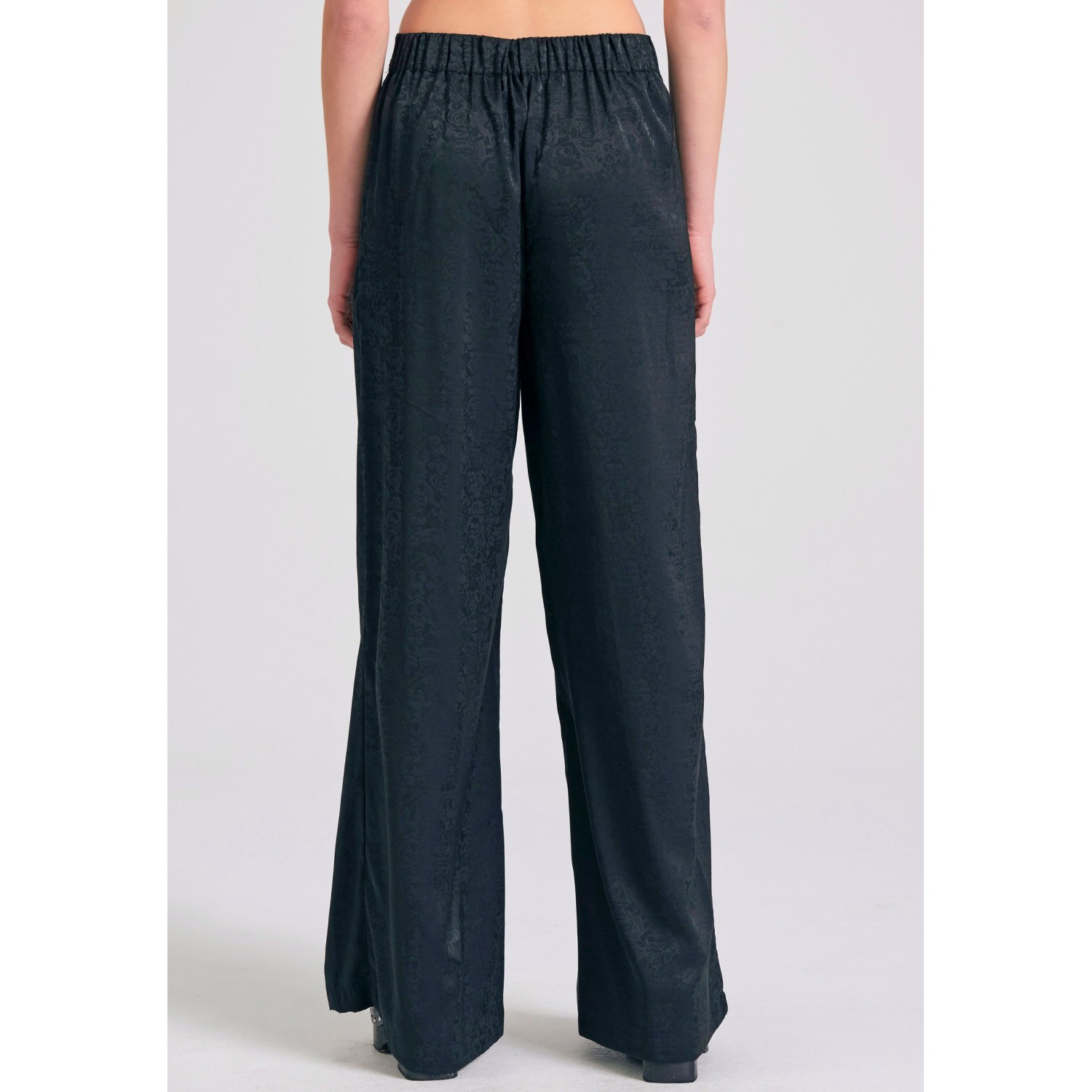 Wide leg παντελόνα σε ζακάρ ύφανση
