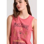 Αμάνικο t-shirt με τύπωμα σε boho look