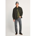 Ανδρικό ψηλόμεσο loose jean παντελόνι με back buck