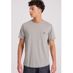 Βαμβακερό t-shirt με τσέπη στο στήθος