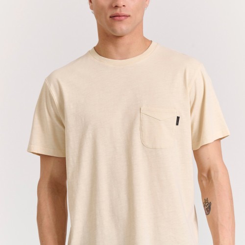 Βαμβακερό t-shirt με τσέπη στο στήθος