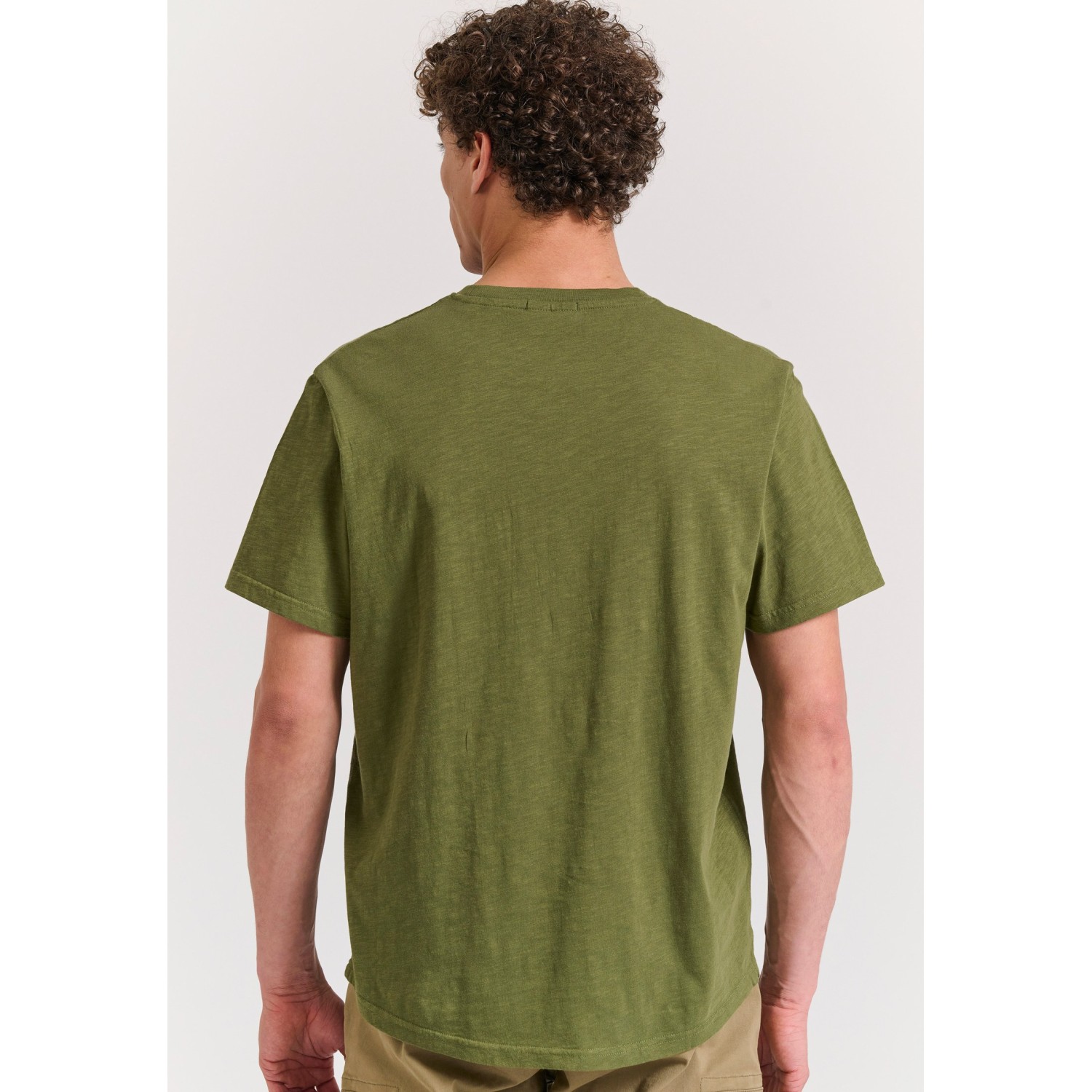 Βαμβακερό t-shirt με τσέπη στο στήθος
