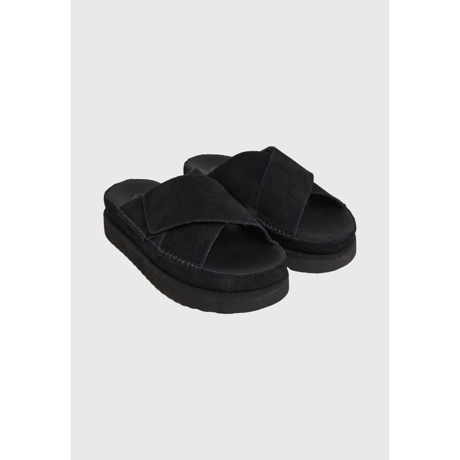 Γυναικεία suede σανδάλια