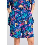Γυναικεία βερμούδα με all over tropical τύπωμα
