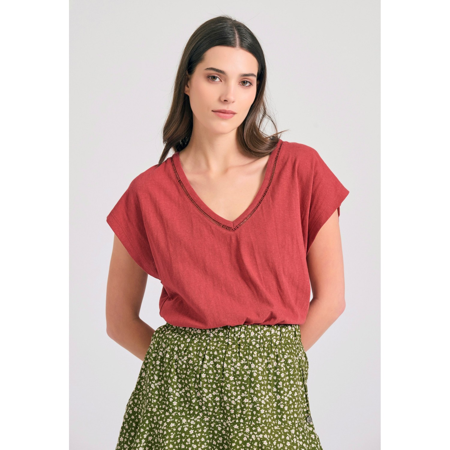 Γυναικείο linen blend μονόχρωμο t-shirt