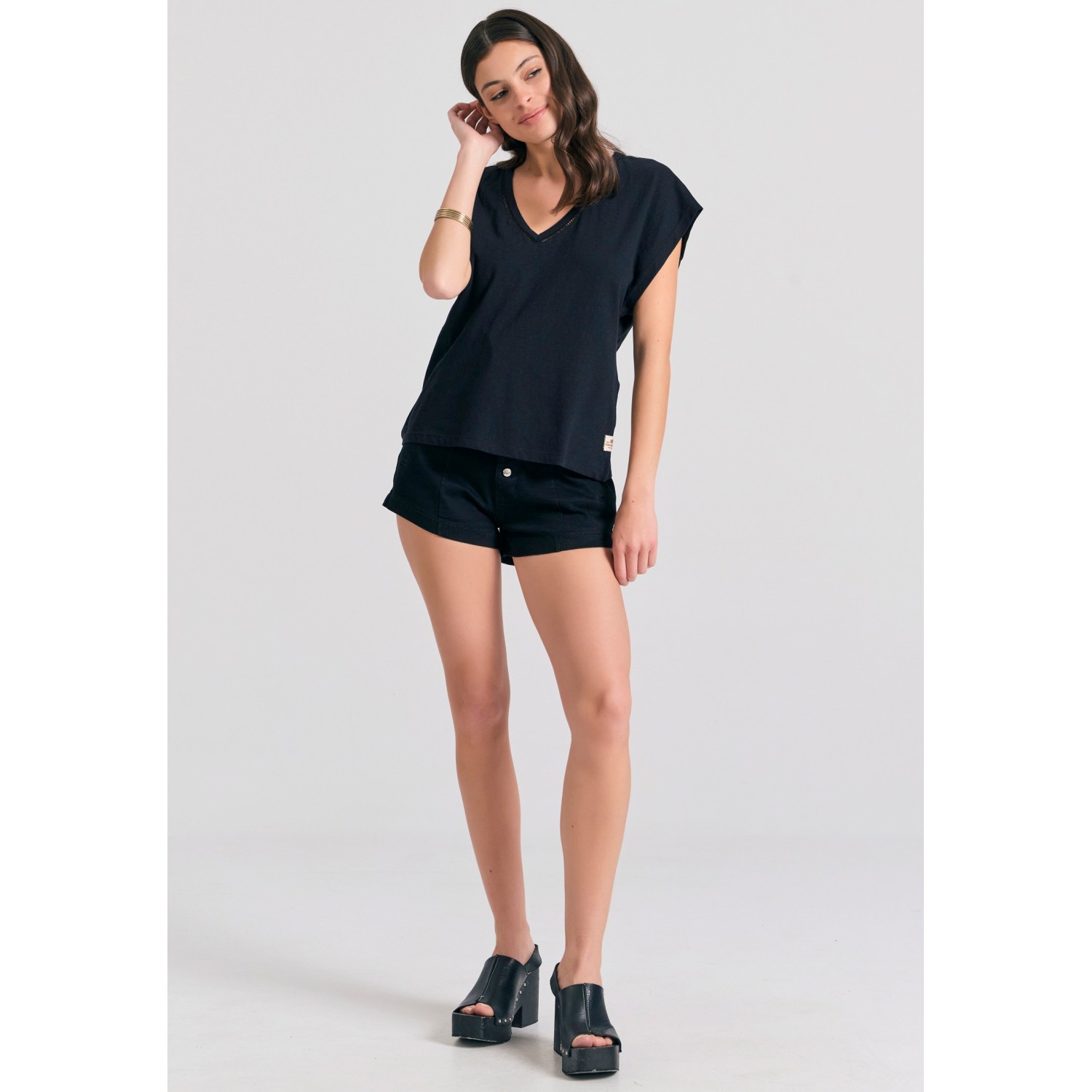 Γυναικείο linen blend μονόχρωμο t-shirt