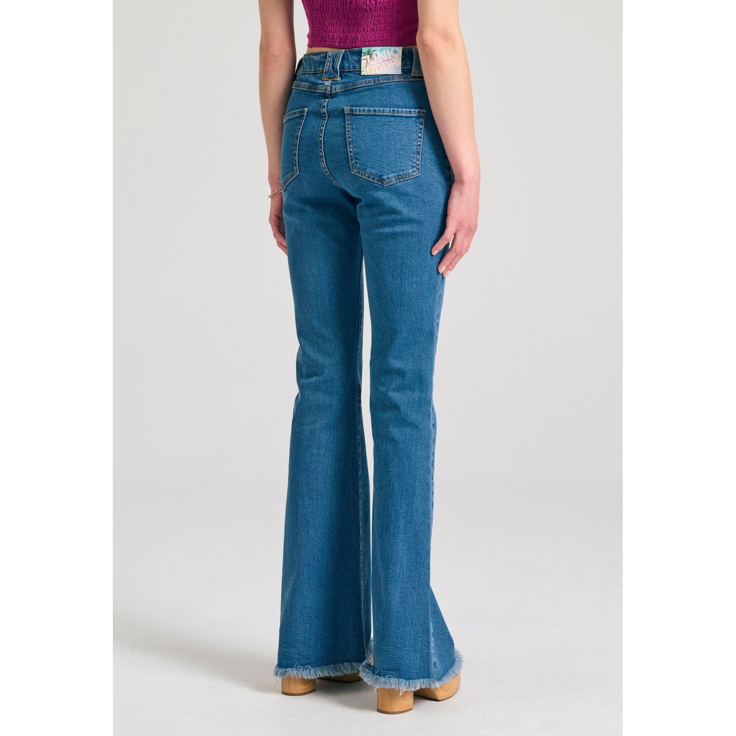 Γυναικείο skinny fit τζιν παντελόνι με raw edges