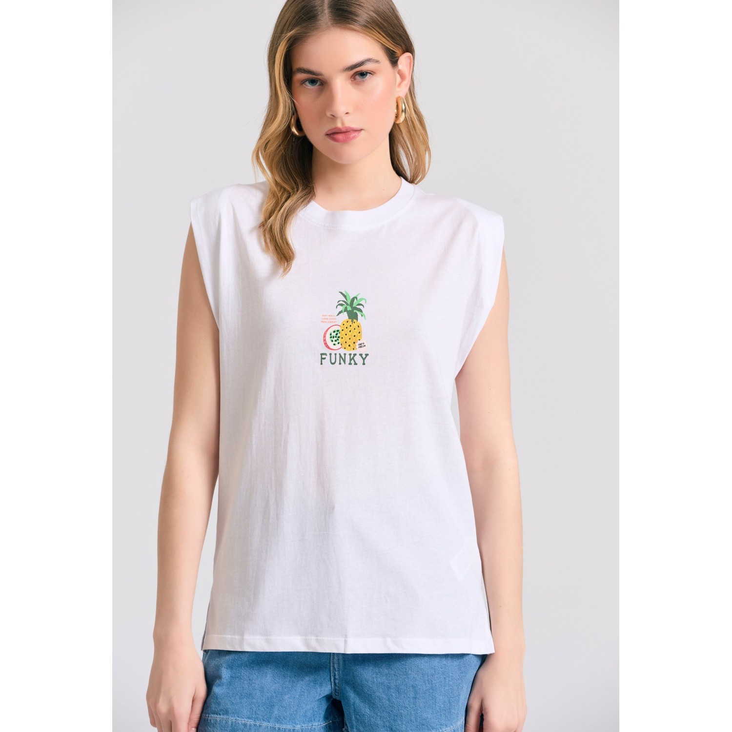 Γυναικείο t-shirt με vintage τύπωμα στην πλάτη