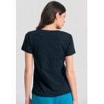 Γυναικείο t-shirt με στρογγυλή λαιμόκοψη - The ess