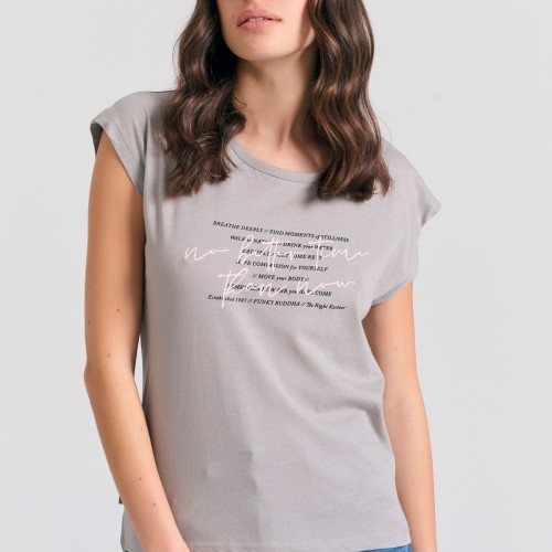 Γυναικείο t-shirt με τύπωμα text artwork και ανοιχ