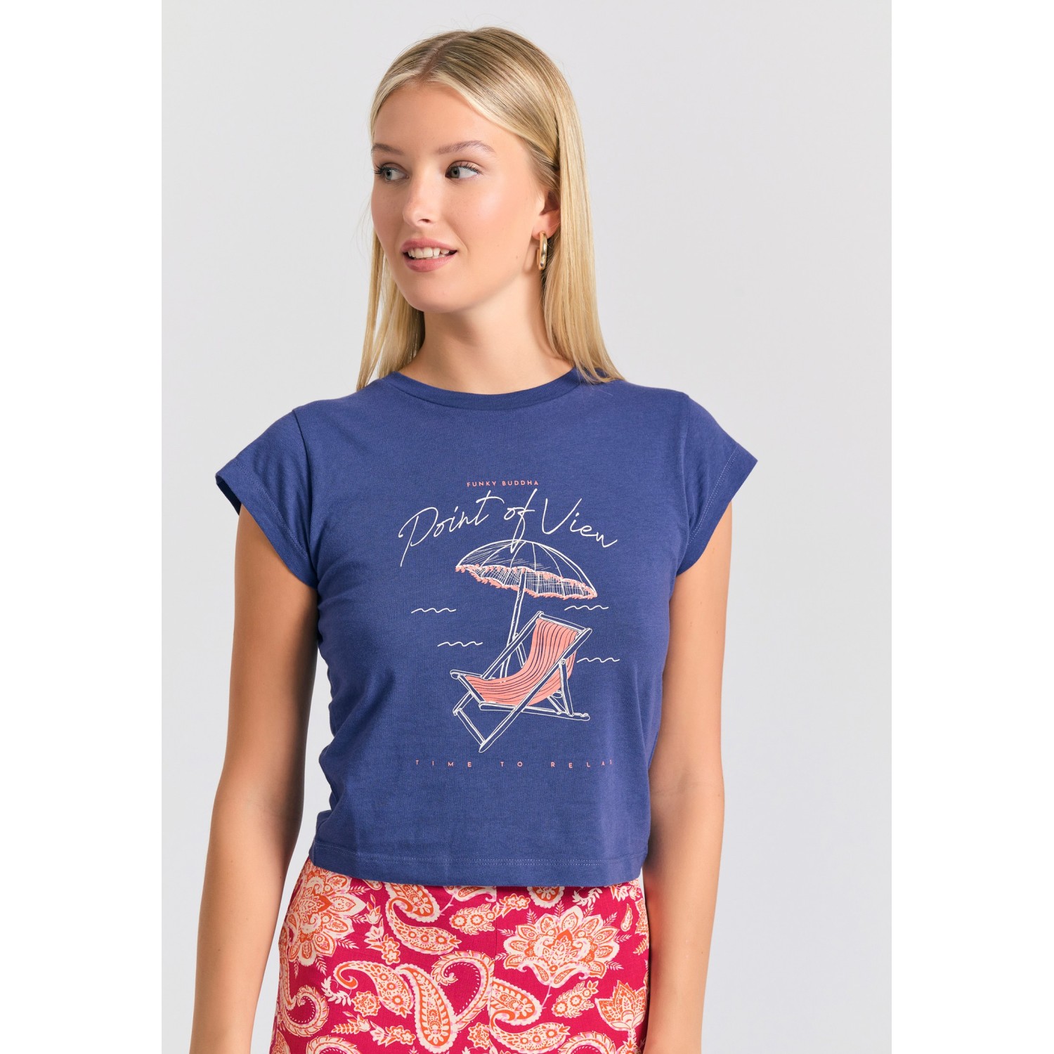 Γυναικείο t-shirt με φωτογραφικό τύπωμα