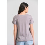 Γυναικείο V-neck t-shirt με raw edges - The essent