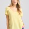 Γυναικείο V-neck t-shirt με raw edges - The essent