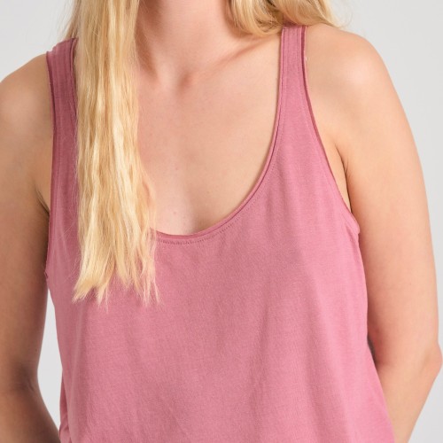 Γυναικείο μονόχρωμο tank top από βισκόζη Γυναικείο μονόχρωμο tank top από βισκόζη