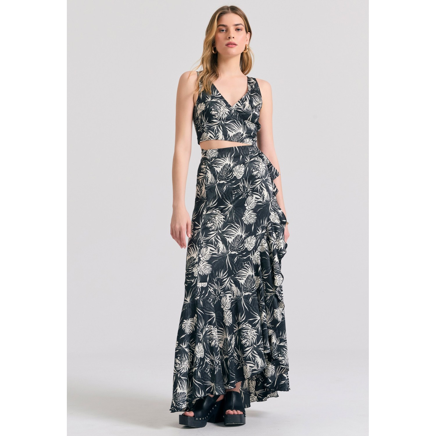 Κρουαζέ cropped top με all over τύπωμα