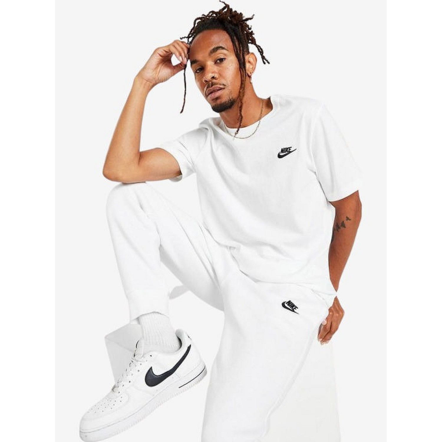 Ανδρική Κοντομάνικη Μπλούζα Club NIKE