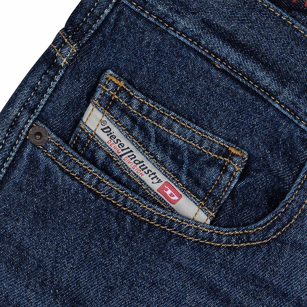Ανδρικό Τζιν Παντελόνι D-Viker Straight Fit DIESEL