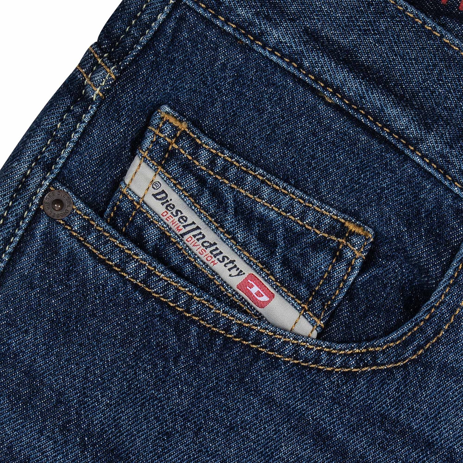 Ανδρικό Τζιν Παντελόνι D-Viker Straight Fit DIESEL